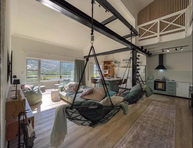 2 BEDROOM PROPERTY TO RENT IN HOUT BAY CENTRAL